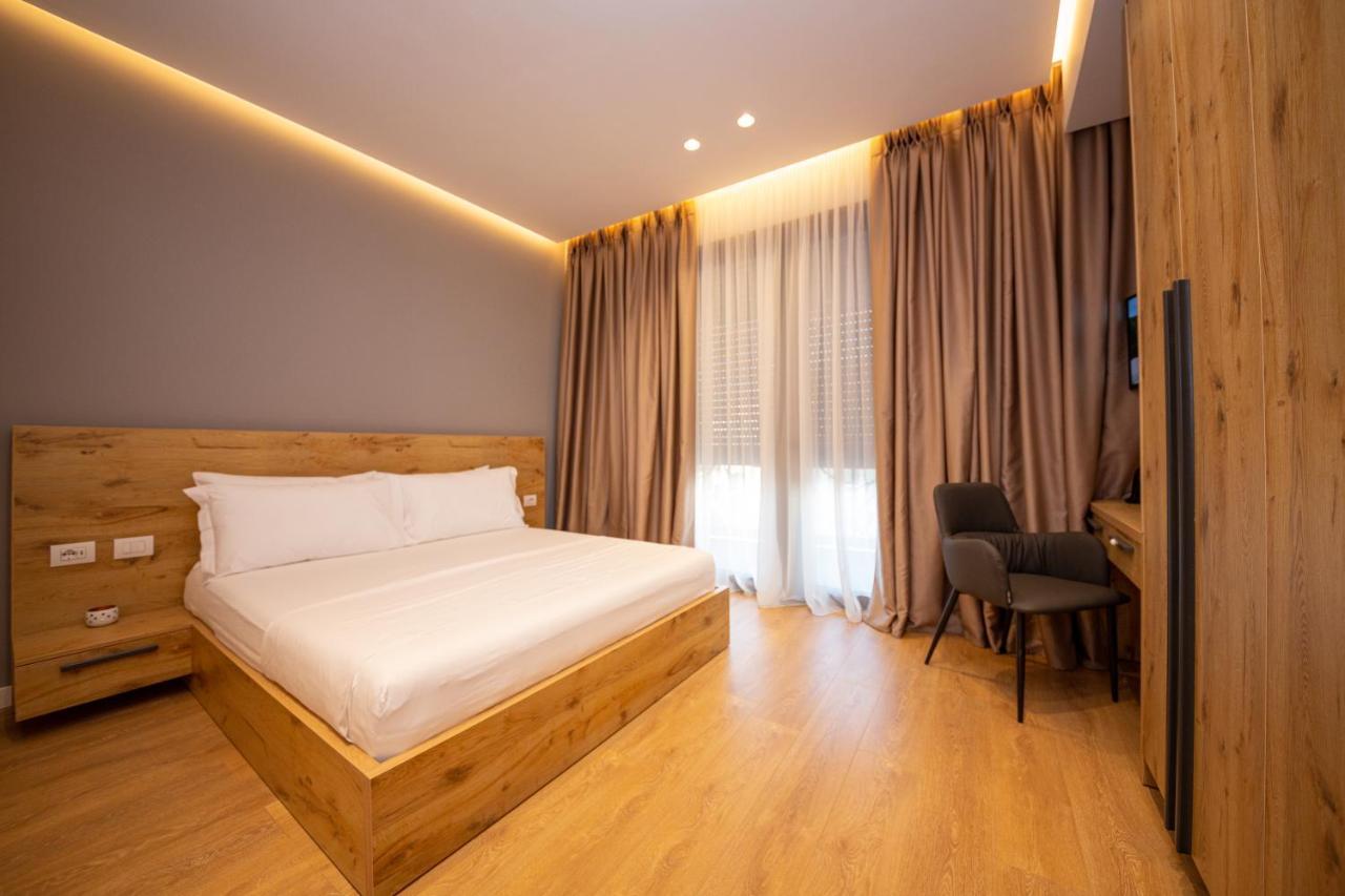 Central Chic Apartments Tirana Exterior foto