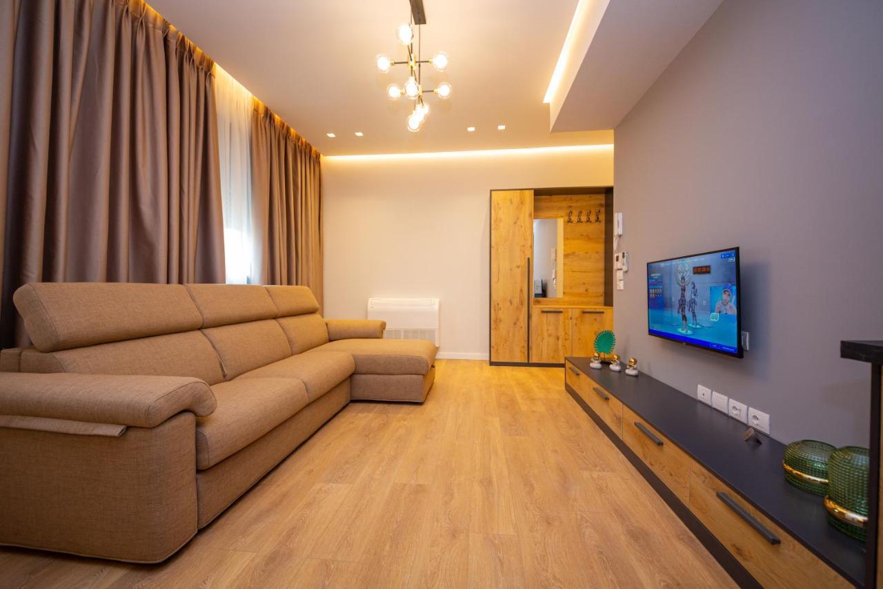 Central Chic Apartments Tirana Exterior foto