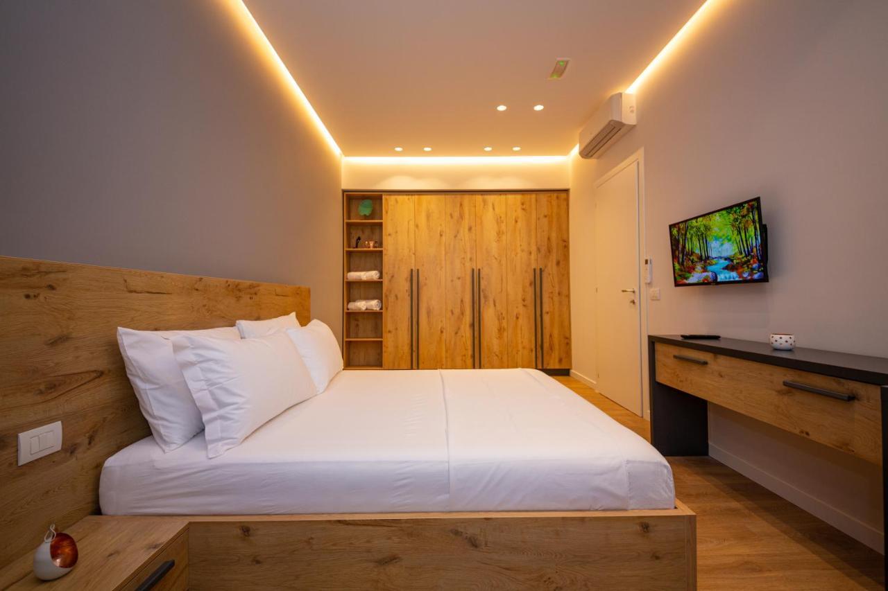 Central Chic Apartments Tirana Exterior foto