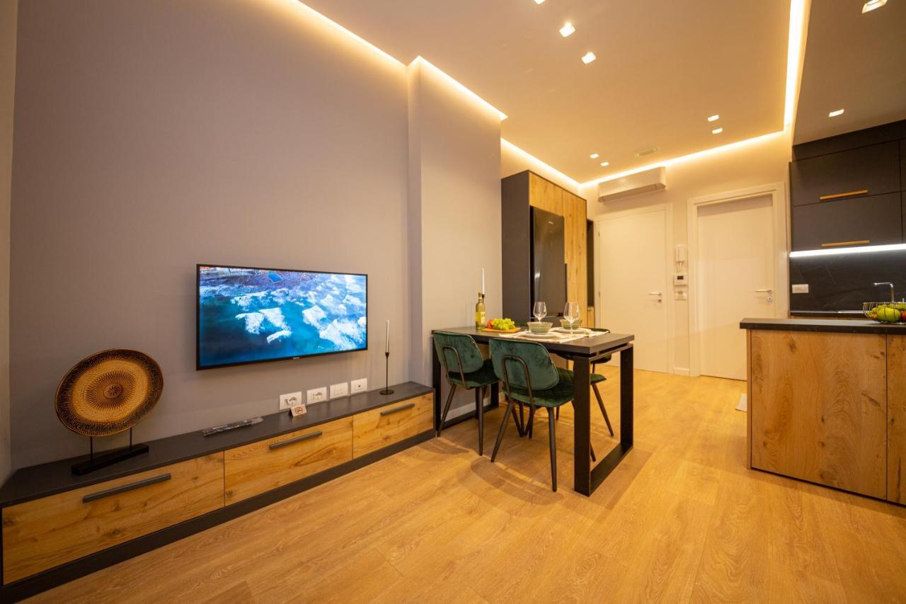 Central Chic Apartments Tirana Exterior foto